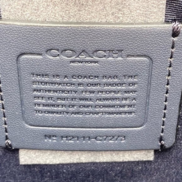 Coach City Tote with Floral Bow Print - Picture 5 of 12